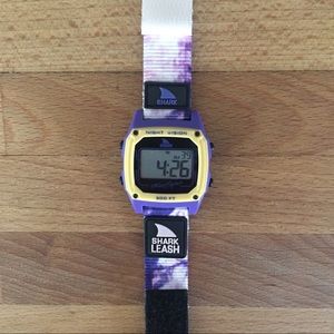 SHARK CLASSIC LEASH TIE-DYE PURPLE HAZE WATCH